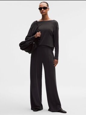 Lululemon - Softstreme Pintuck High-Rise Wide-Leg Pant